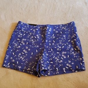 Banana Republic 4" High Waist Shorts